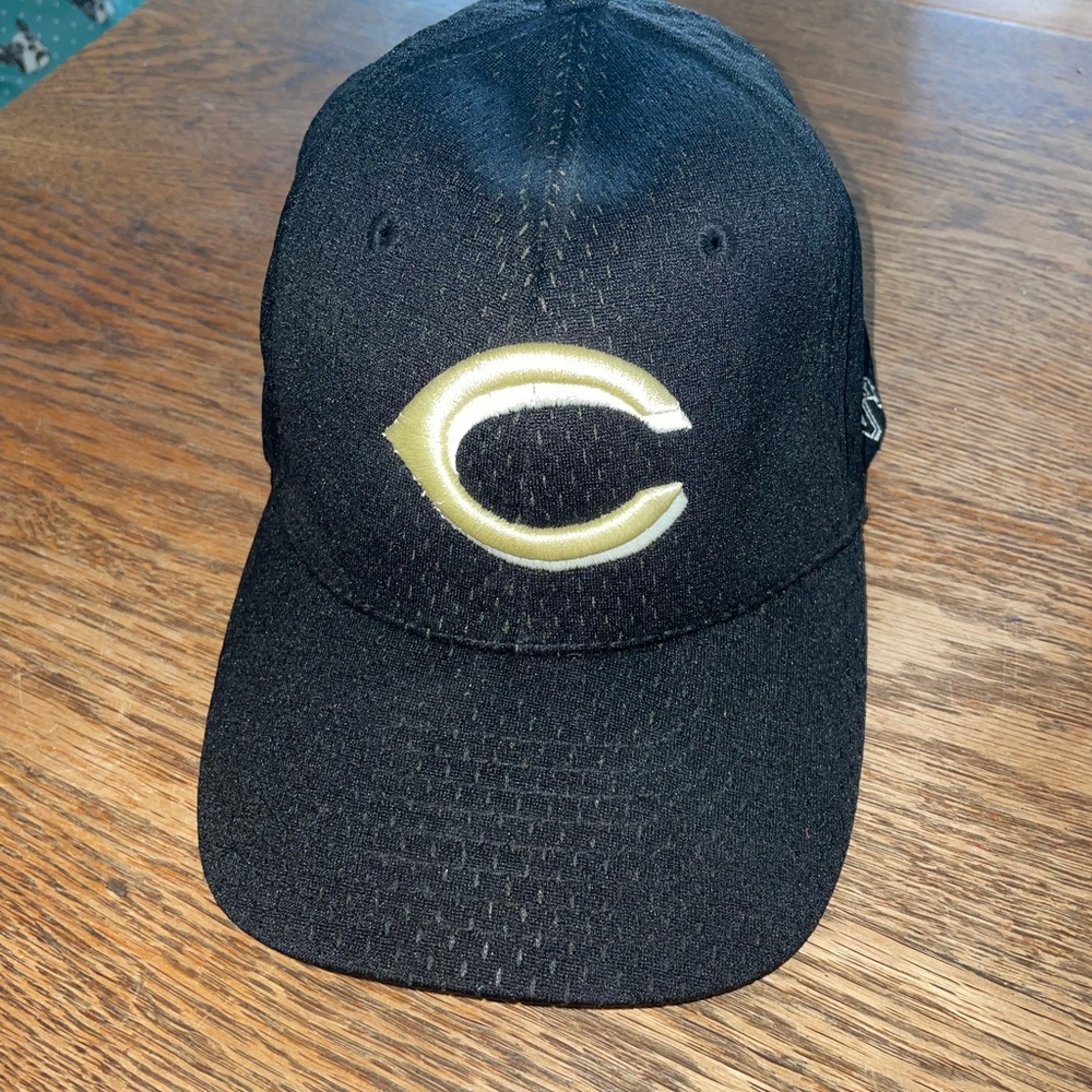 Cincinnati Reds Victory Mesh Adult Hat Rare Color Combo